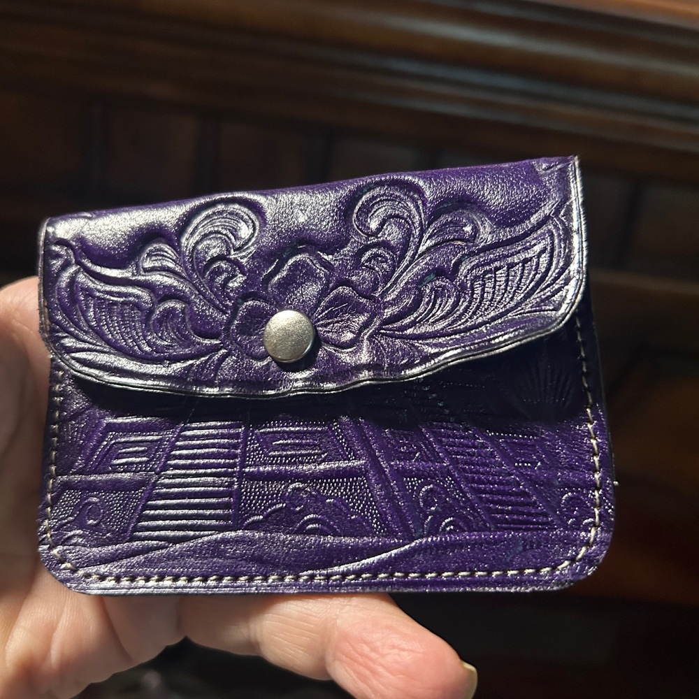 Hand tooled leather purple card case small wallet made in Mexico